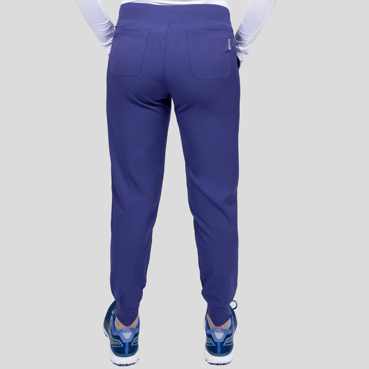 Zavate_AvaTherese_3017_grape_back
