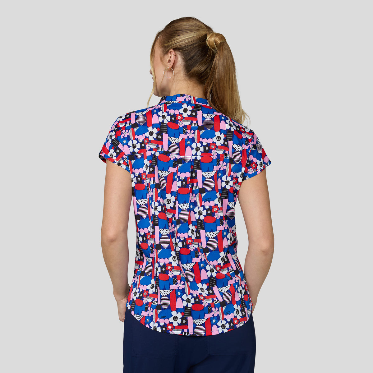 Artists Series Ari Top | Lotta Pop Floral